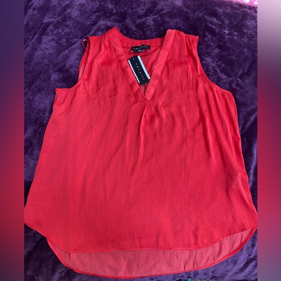 NWT Premise XS red silky tank top blouse - Picture 1 of 3